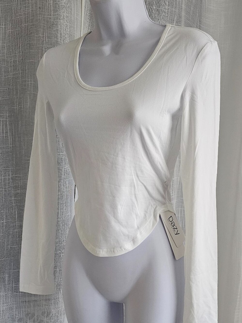 Women Plain Round Neck Long Sleeve Slim Fit T-Shirt White Size US 6 NWT